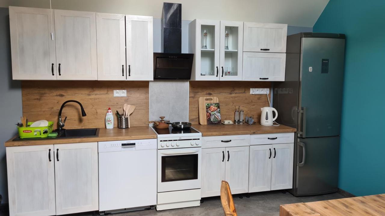 W20 Hostel Goledzinow المظهر الخارجي الصورة