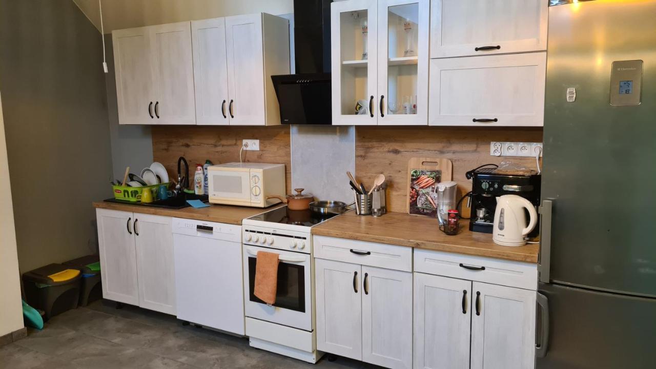 W20 Hostel Goledzinow المظهر الخارجي الصورة