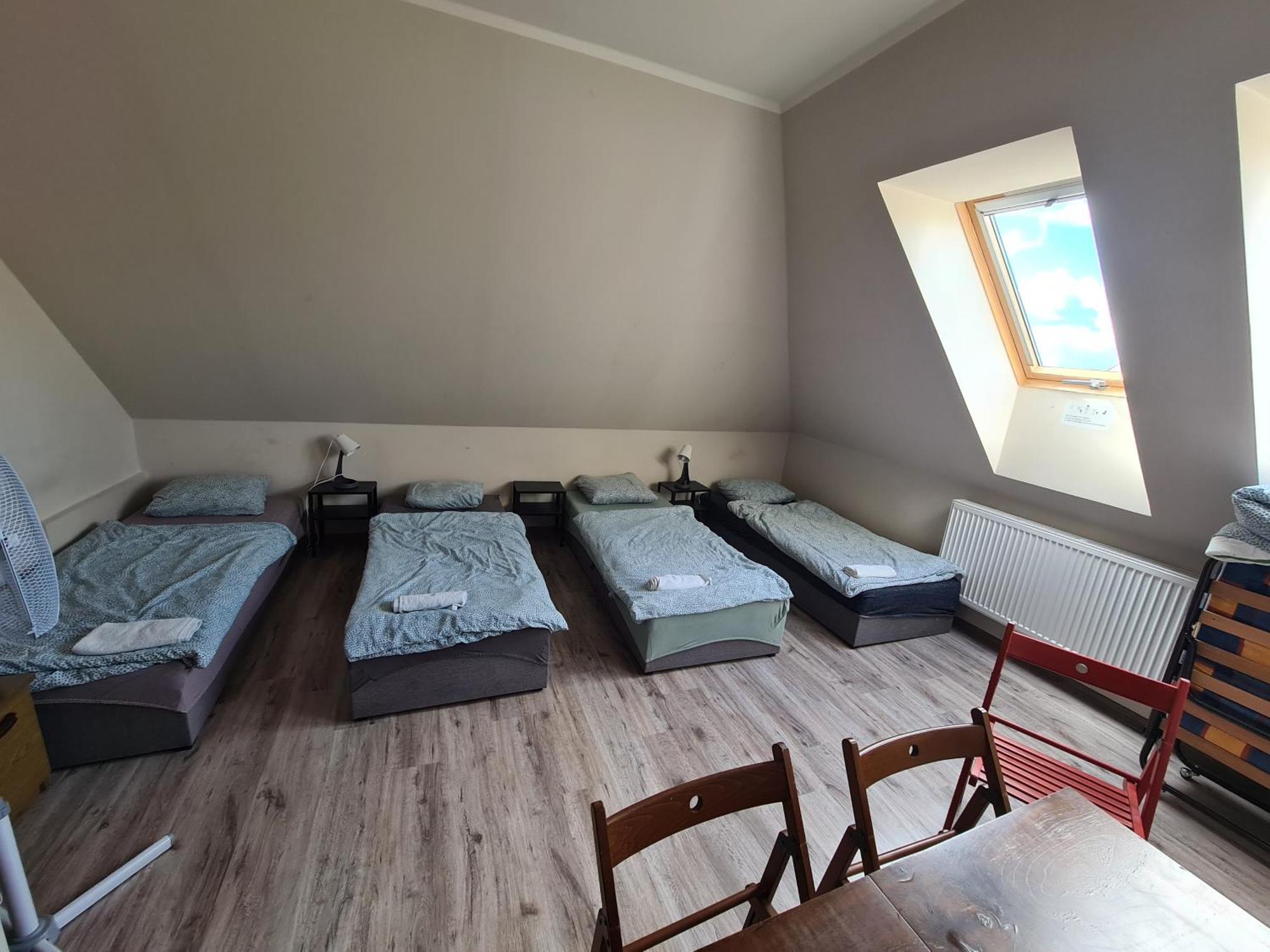 W20 Hostel Goledzinow المظهر الخارجي الصورة