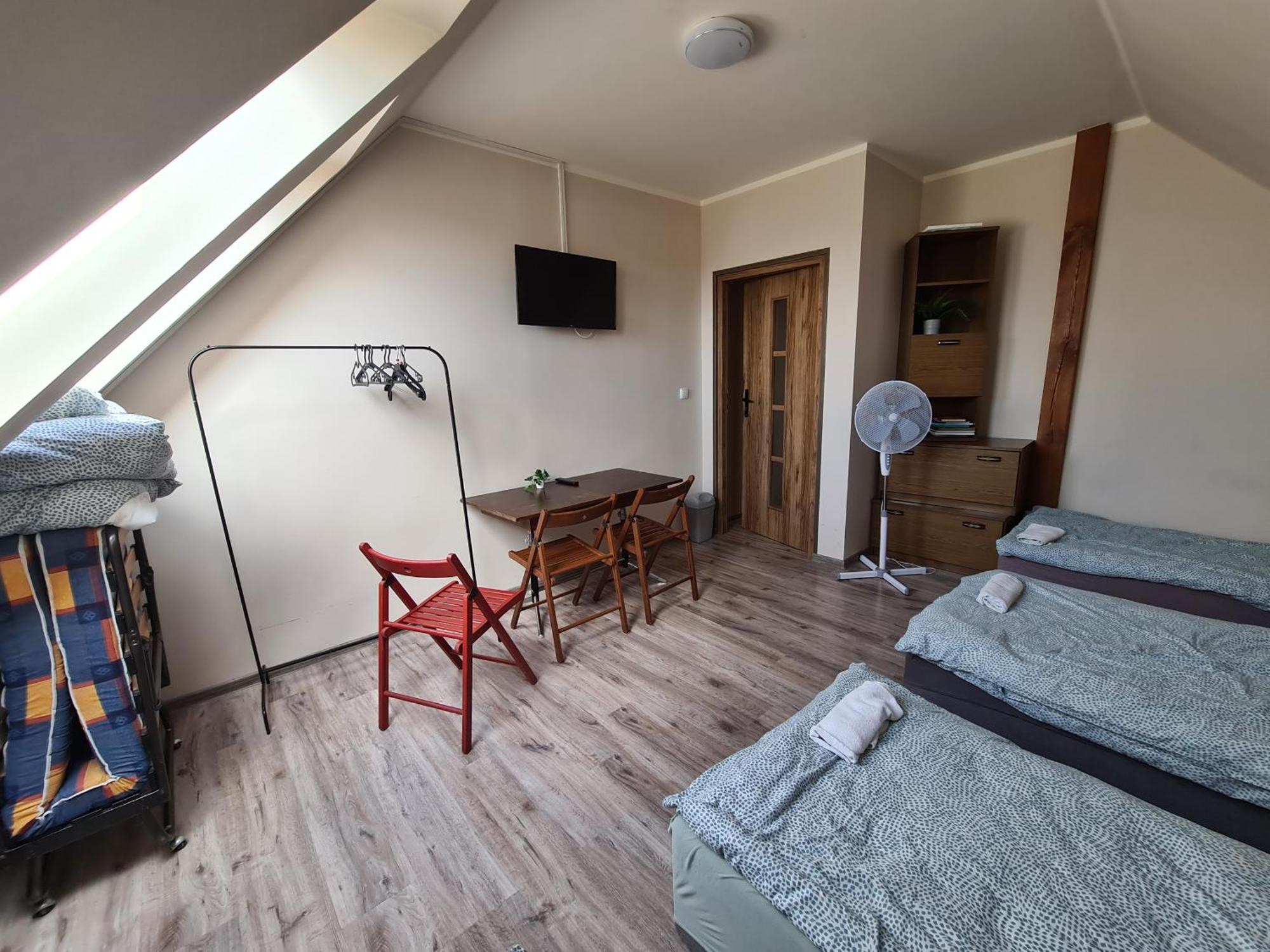 W20 Hostel Goledzinow المظهر الخارجي الصورة